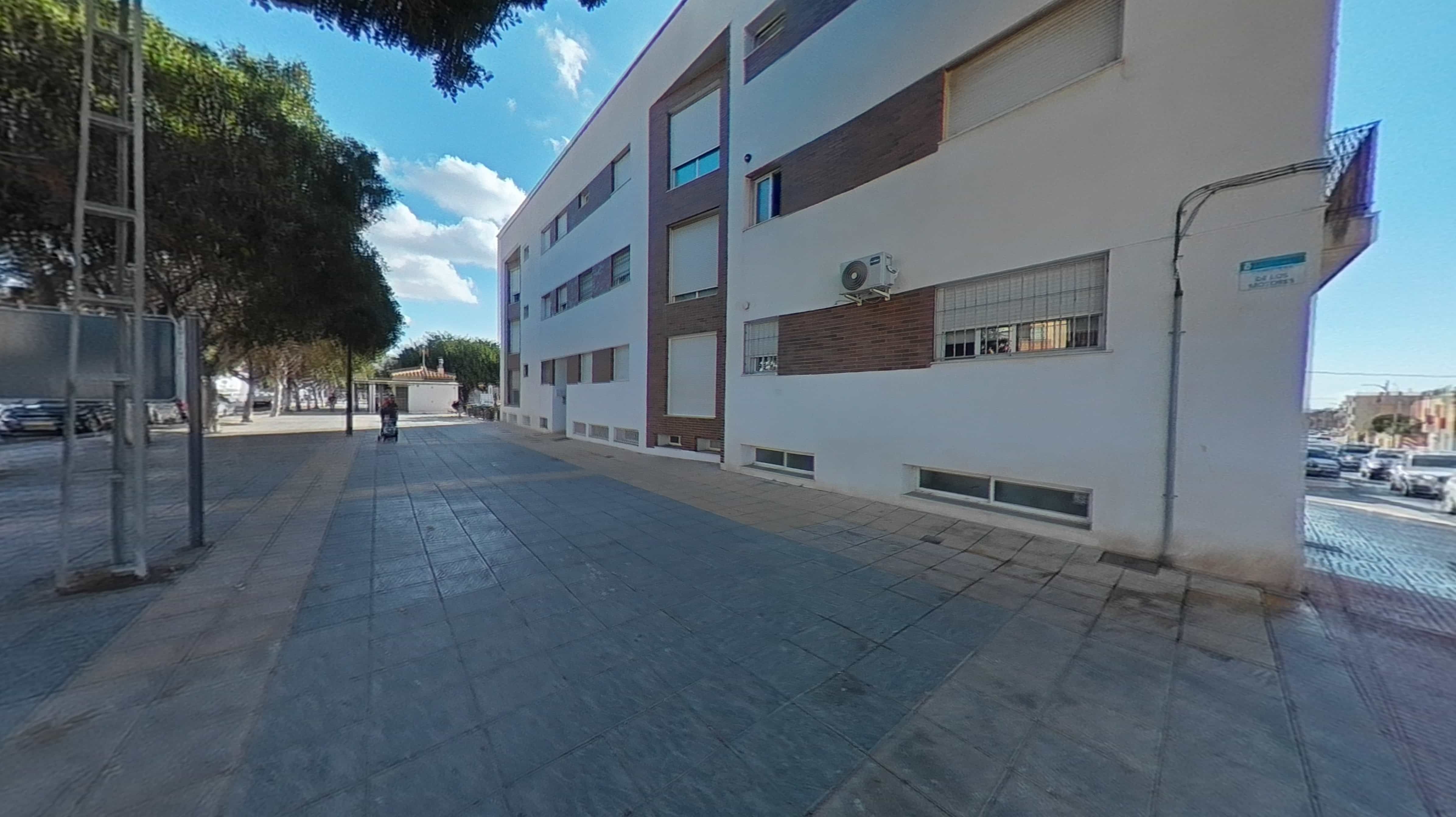 Vista exterior de Pis en venda en Roquetas de Mar