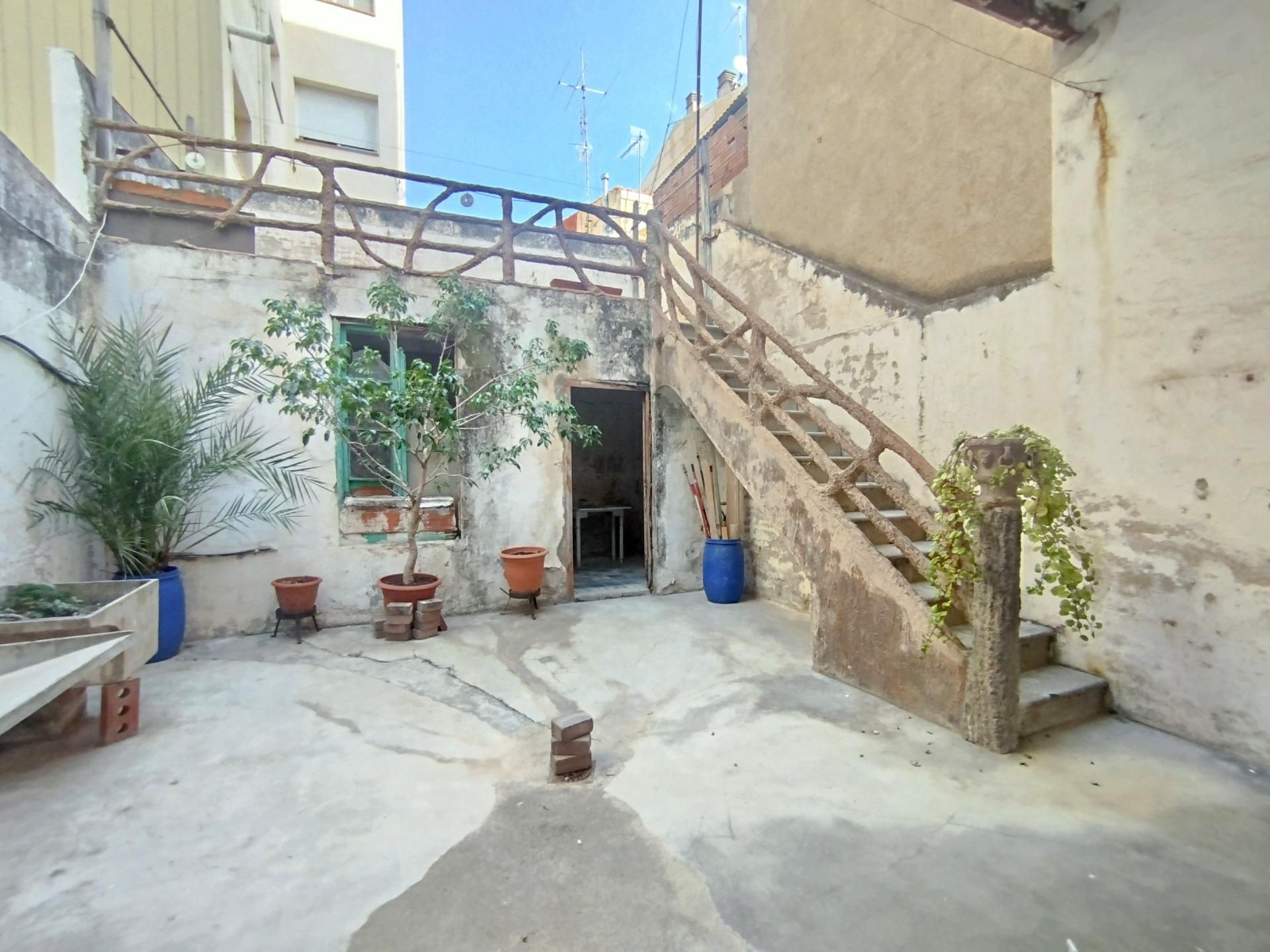 Terrassa de Planta baixa en venda en Calella