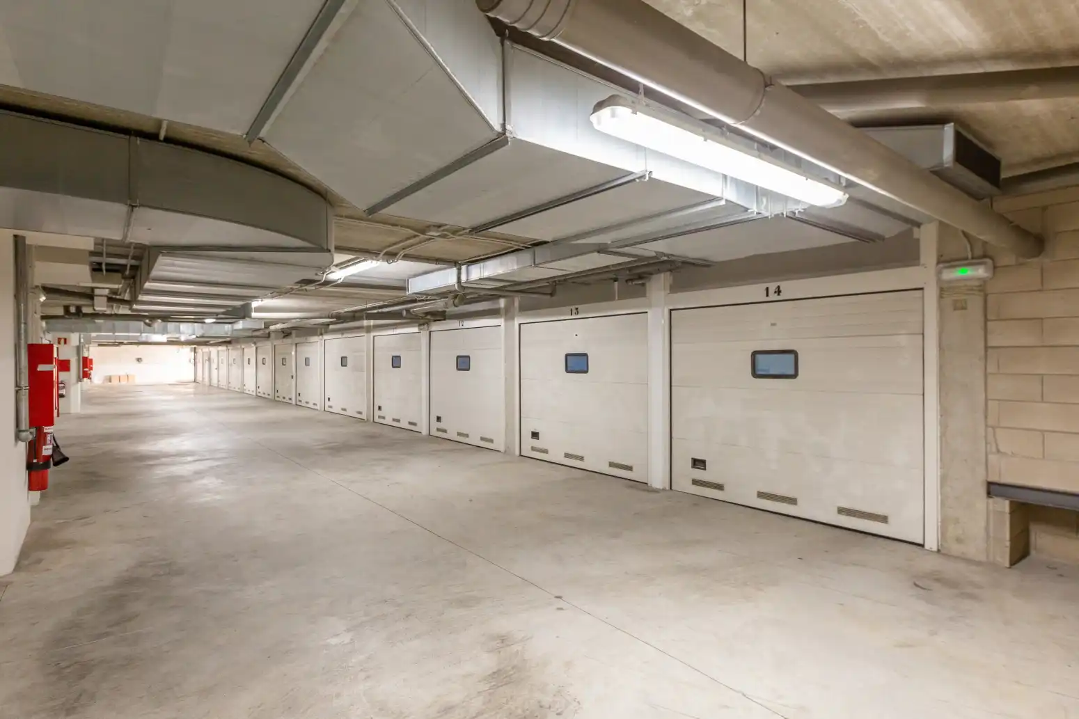 Parking de Ático en venta en Huarte / Uharte con Calefacción, Parquet y Terraza