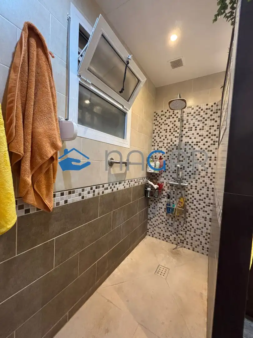 Bathroom of Country homes for sale in La Línea de la Concepción  with Swimming Pool and Furnished