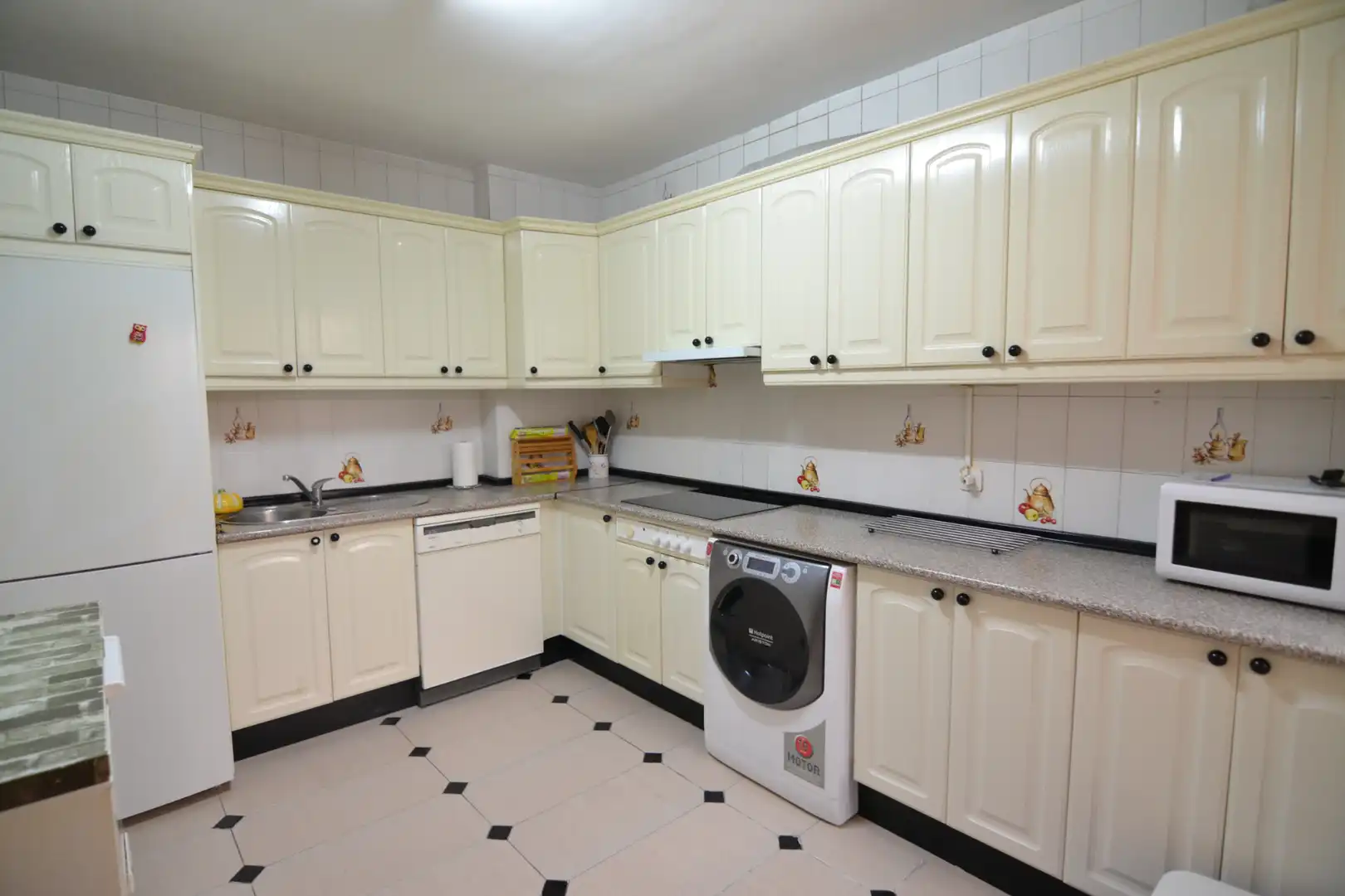 Kitchen of Flat for sale in Plasencia  with Air Conditioner, Heating and Terrace