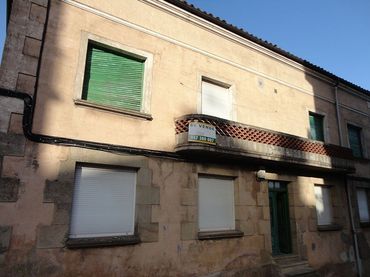Casa en venta en Conde Jordana 46