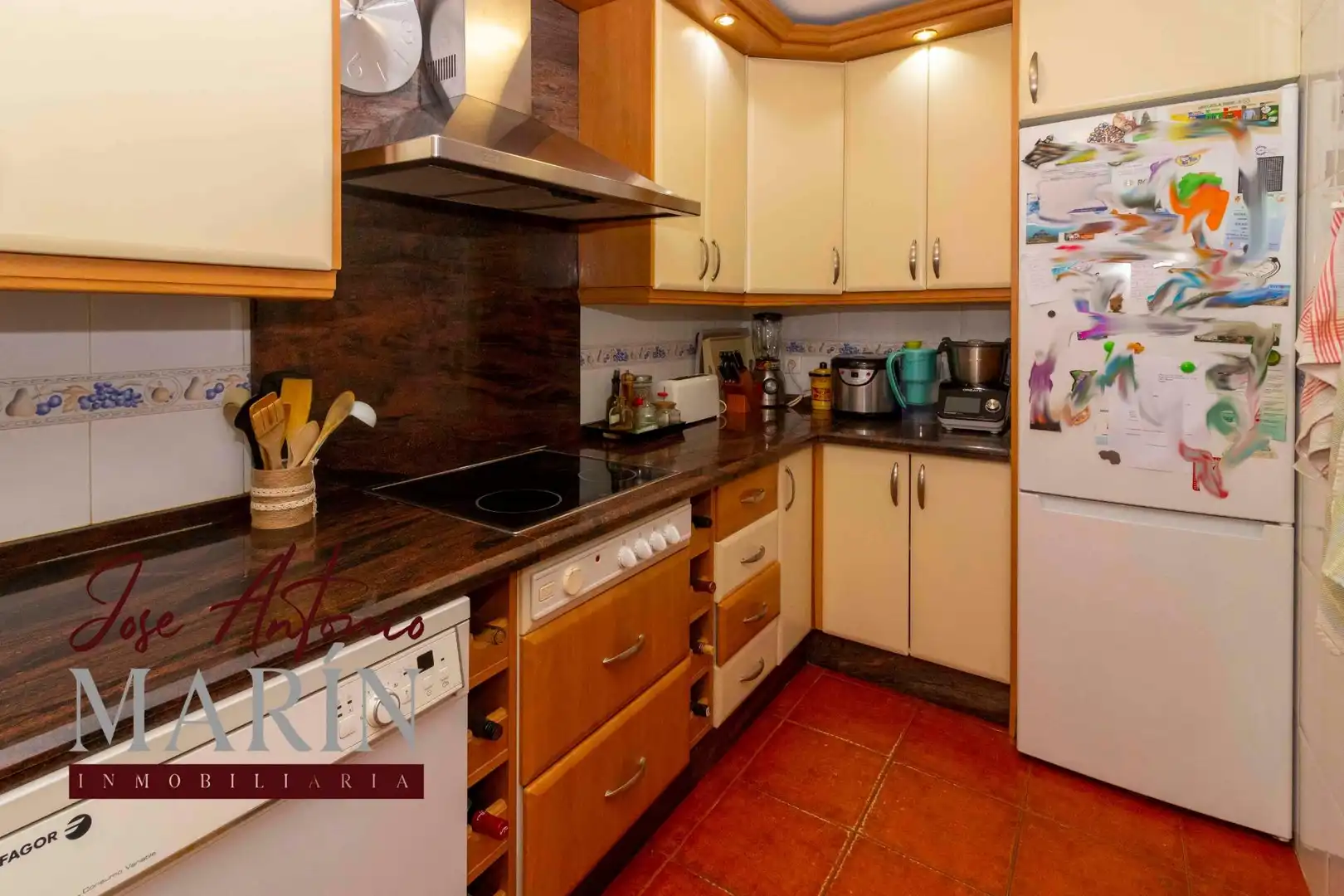 Cocina de Casa adosada en venta en Badajoz con Aire acondicionado, Calefacción y Trastero