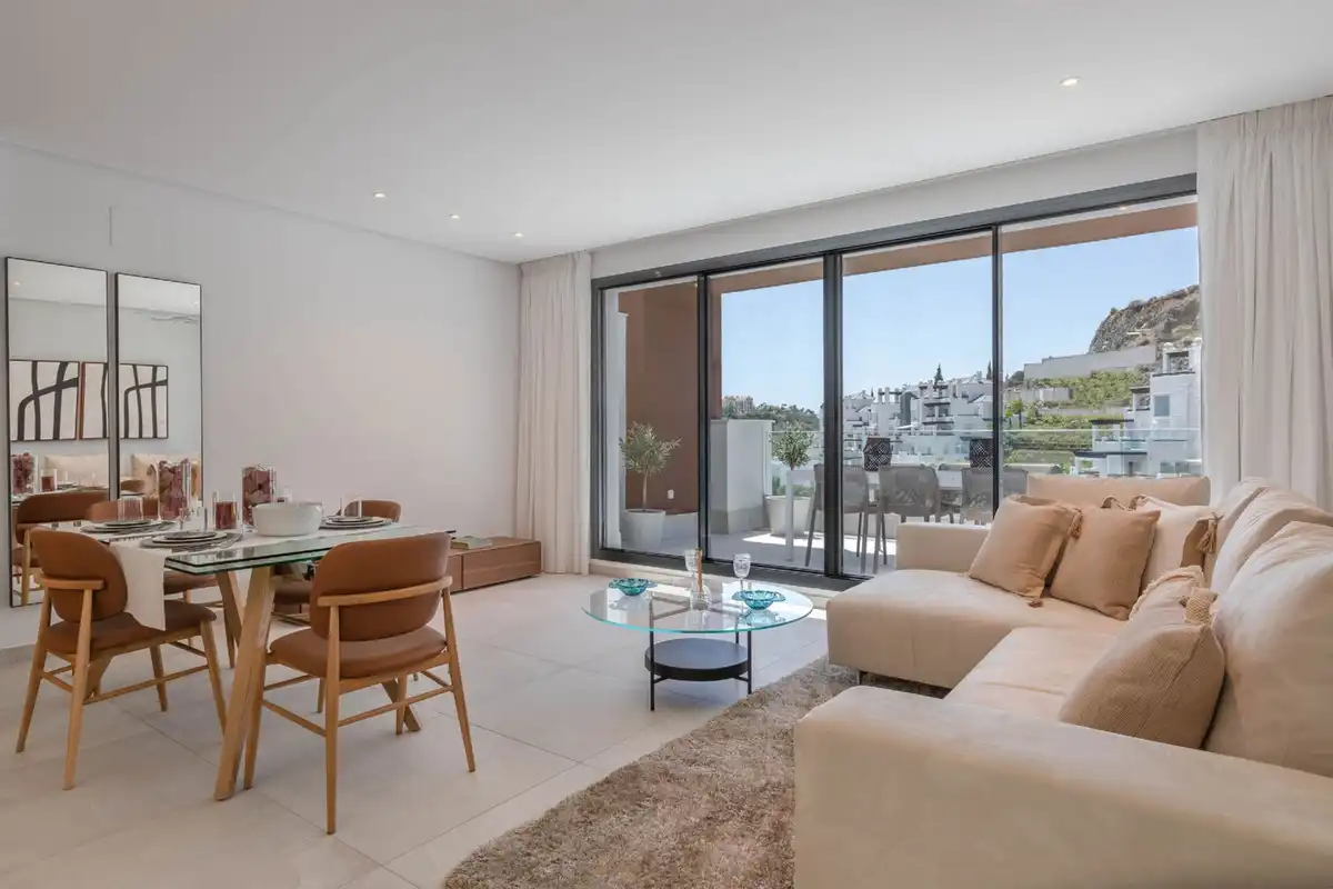Penthouse with pool for sale in Benahavís pueblo, imagen 3