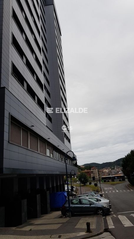 Piso en venta en Sorgintzulo Kalea, Kaputxinoak / Capuchinos - Galtzaraborda