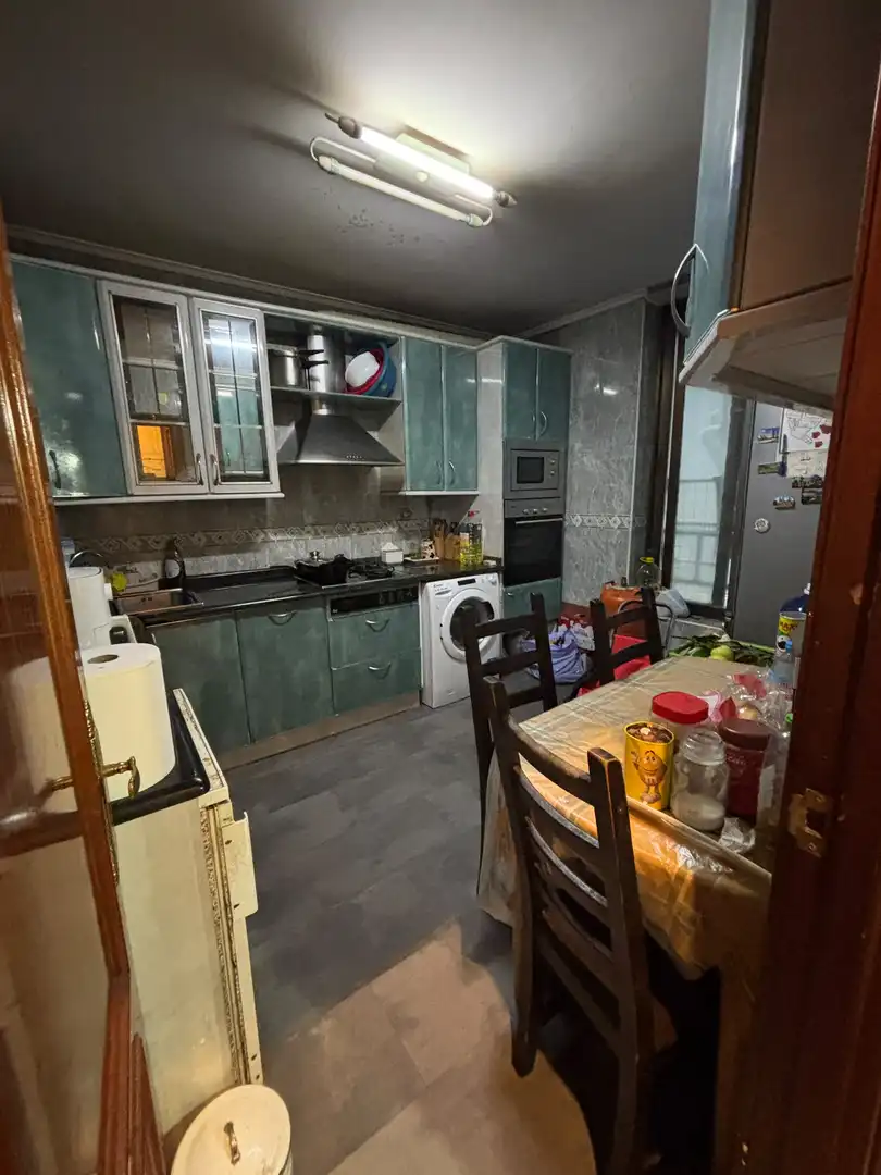 Flat with terrace for sale in Lasesarre, imagen 3