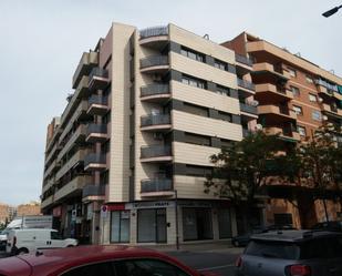 Exterior view of Apartment for sale in  Lleida Capital  with Air Conditioner, Terrace and Balcony