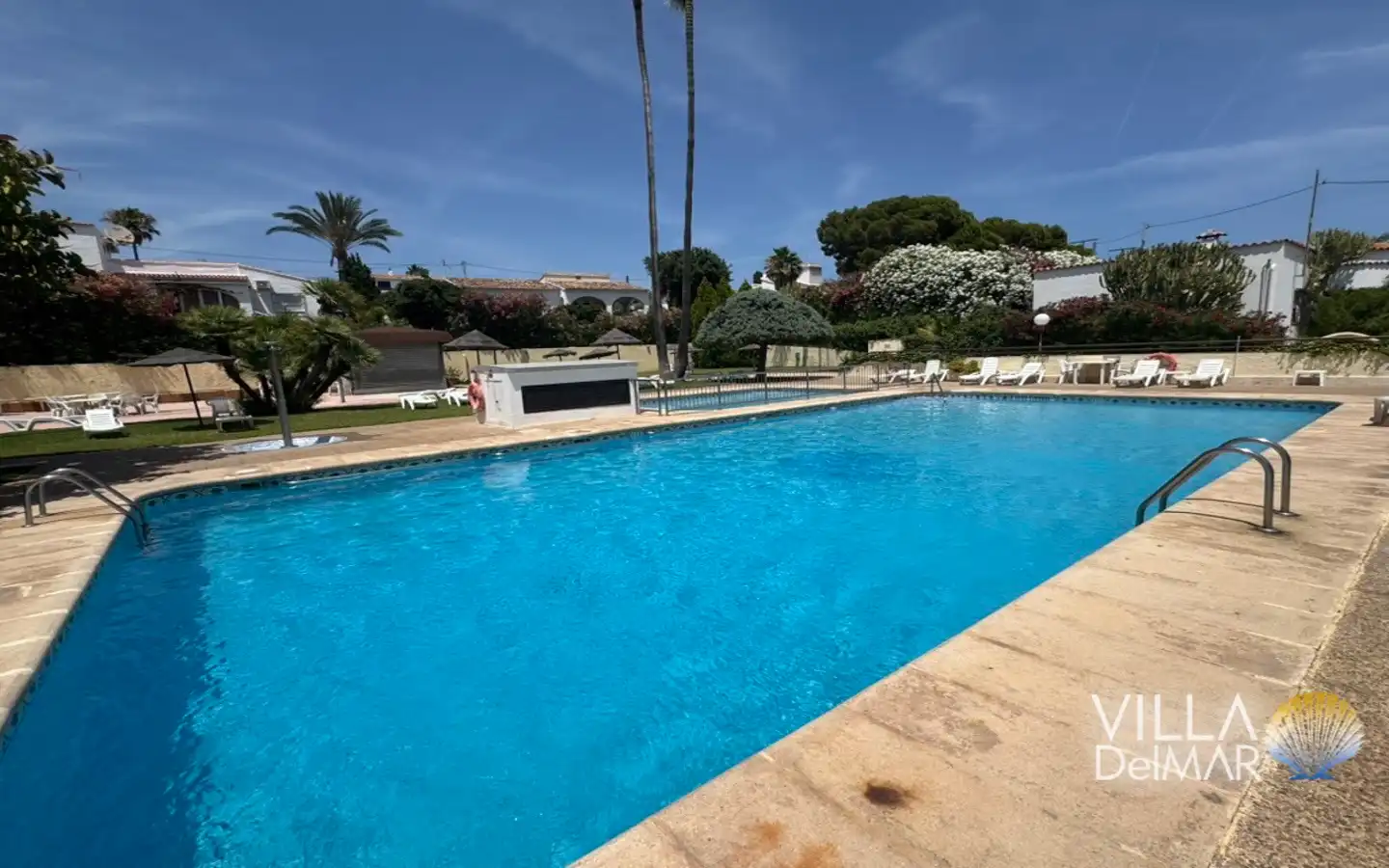 Piscina de Apartament en venda en Calpe / Calp amb Aire condicionat, Calefacció i Terrassa