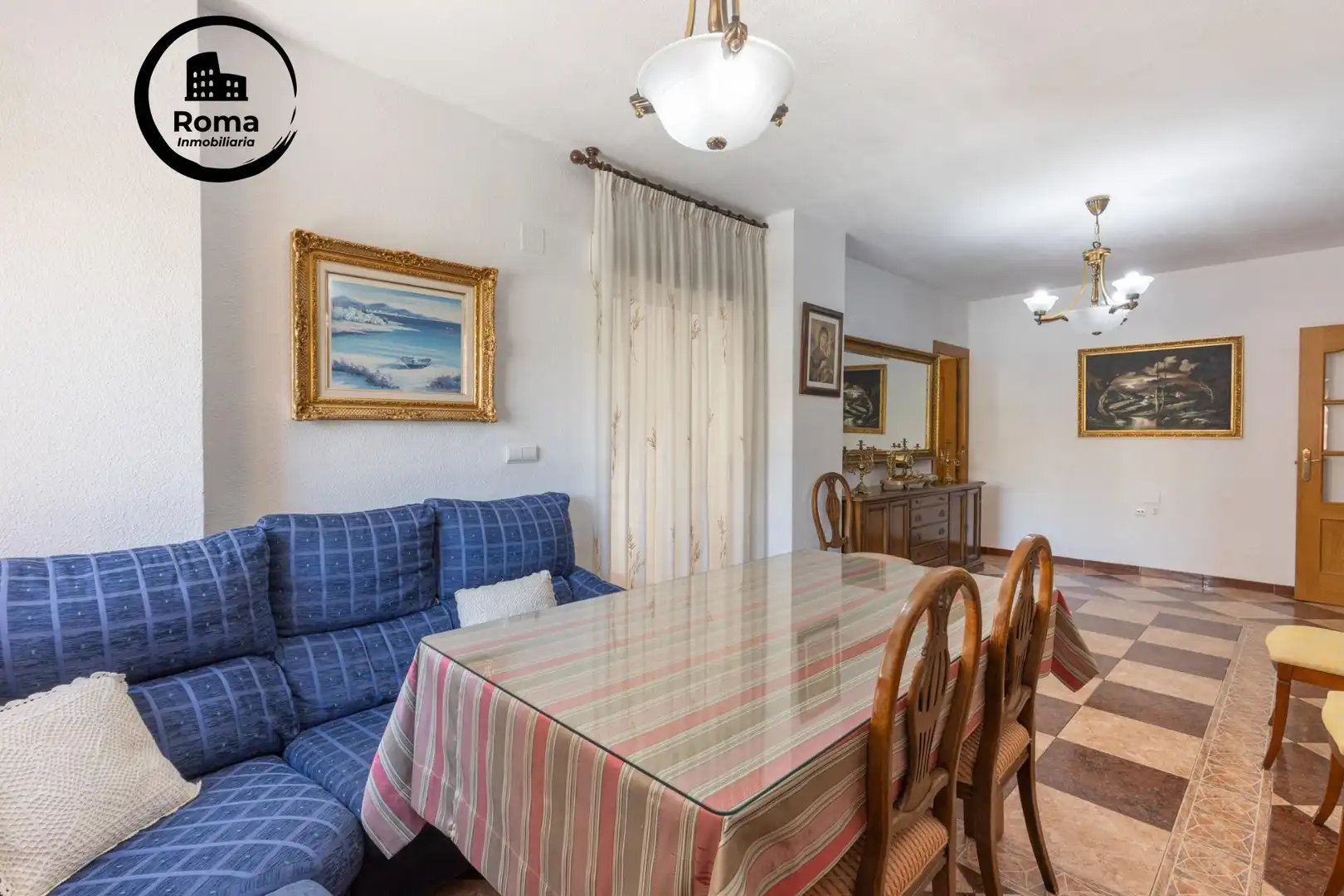 Comedor de Piso en venta en Granada con Terraza, Amueblado y Balcón