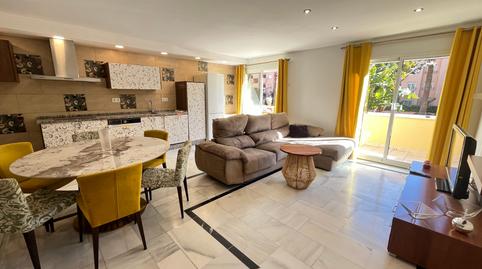 Foto 3 de Dúplex en venda a Calle del Faísán, 158, Marbesa, Marbella