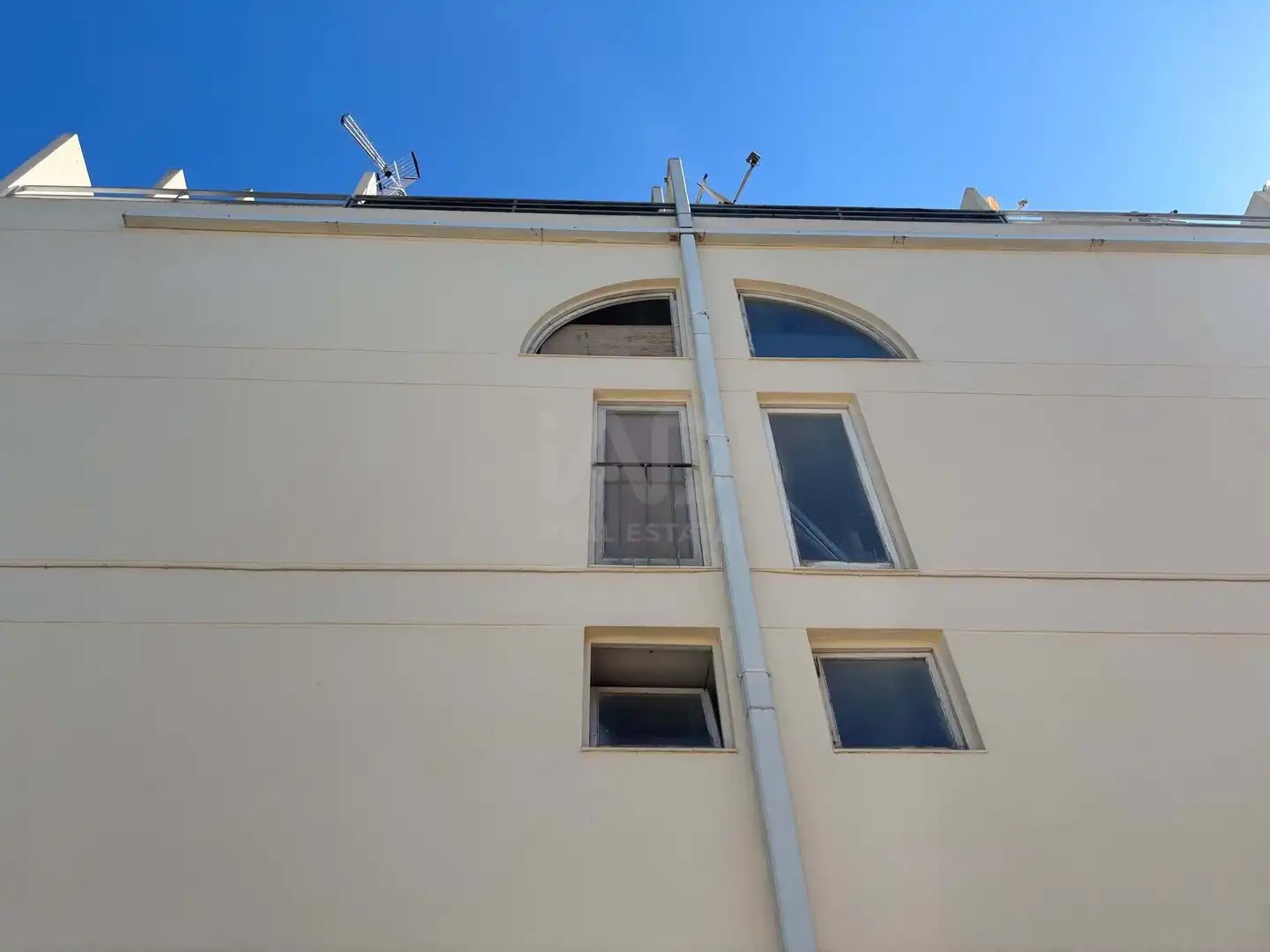 Außenansicht von Garage zum Verkauf in Empuriabrava