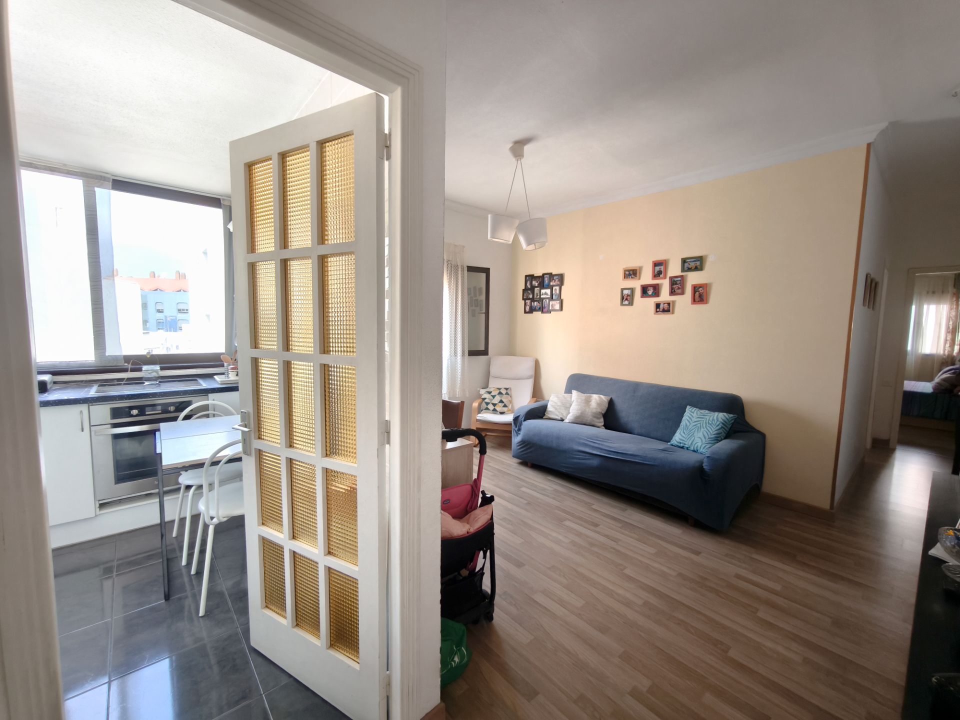 Living room of Flat for sale in Las Palmas de Gran Canaria  with Parquet flooring, Terrace and Storage room