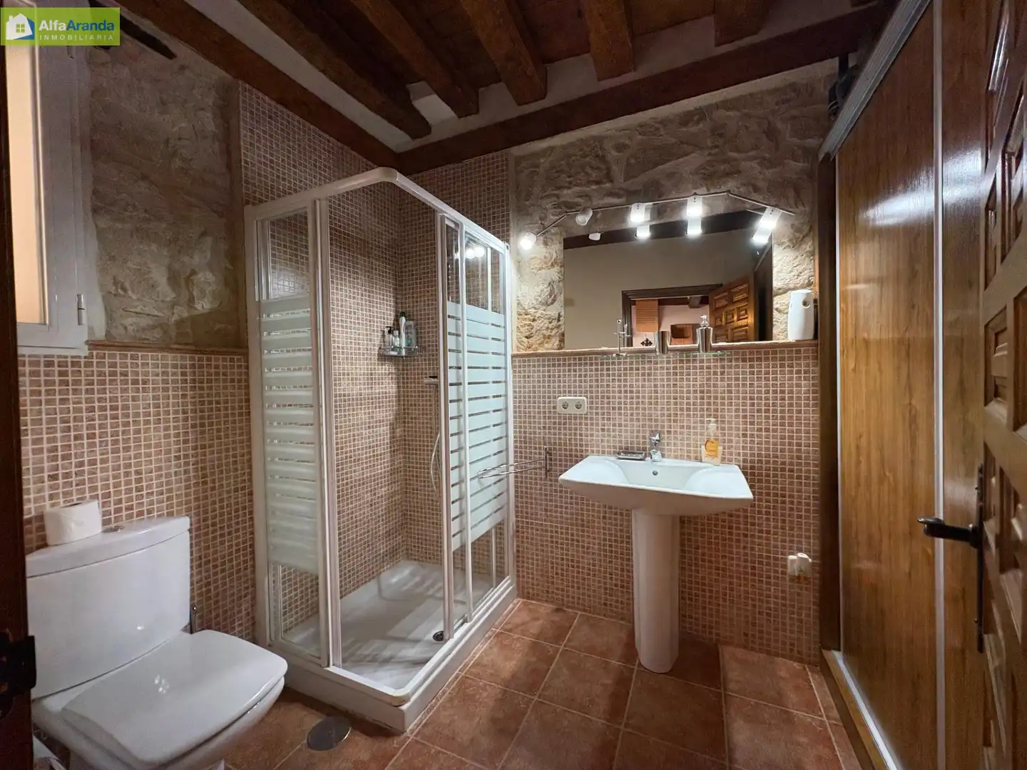 Baño de Finca rústica en venta en Peñaranda de Duero con Calefacción, Trastero y Amueblado