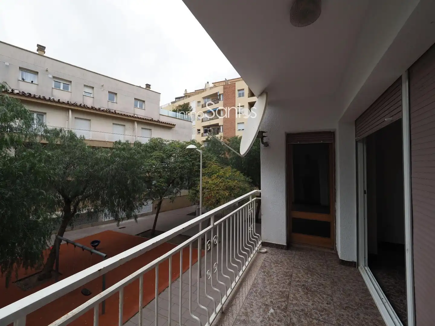 Vista exterior de Piso en venta en Roses con Terraza