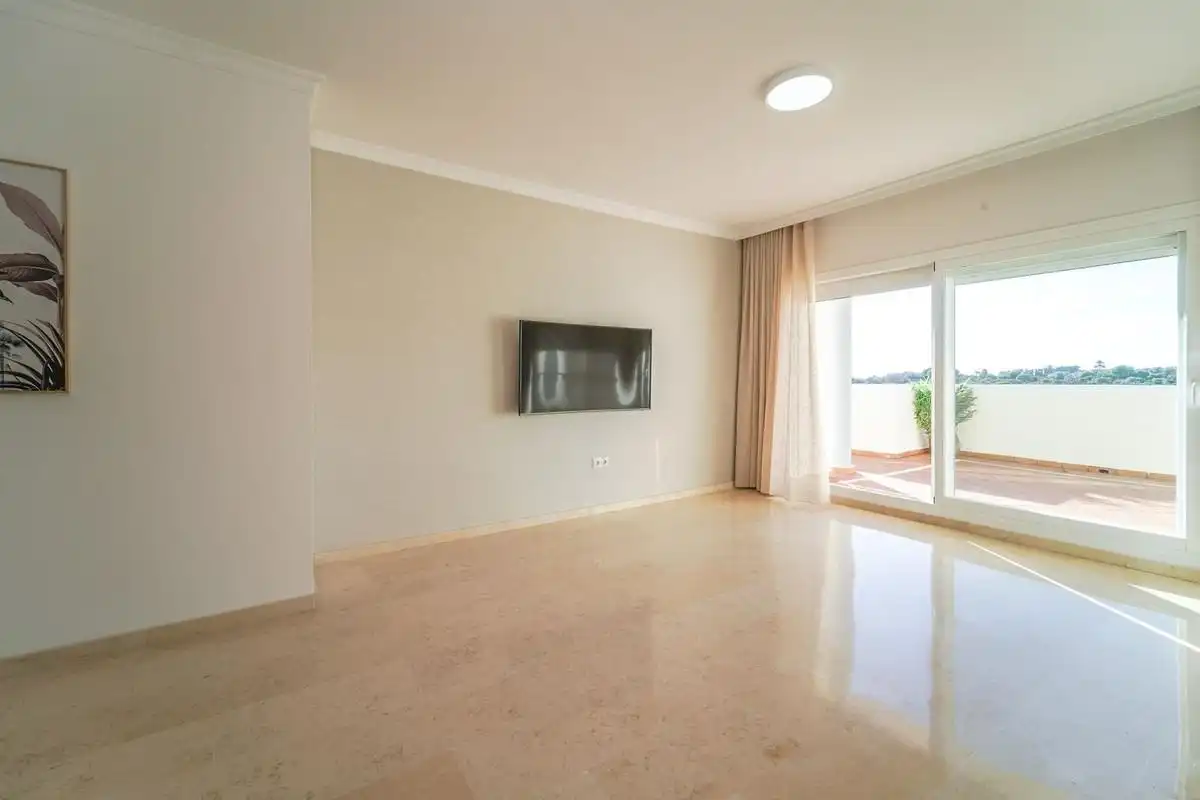 Sala de estar de Apartamento en venta en Marbella con Aire acondicionado, Calefacción y Terraza