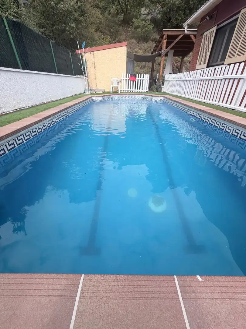 Piscina de Casa o xalet en venda en Cercs amb Aire condicionat, Calefacció i Jardí privat
