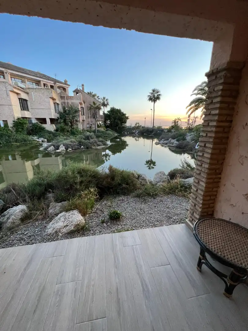 Piscina de Piso de alquiler en San Fernando con Terraza, Amueblado y Horno