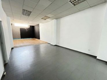 Local comercial de lloguer a Ronda de Alarcos