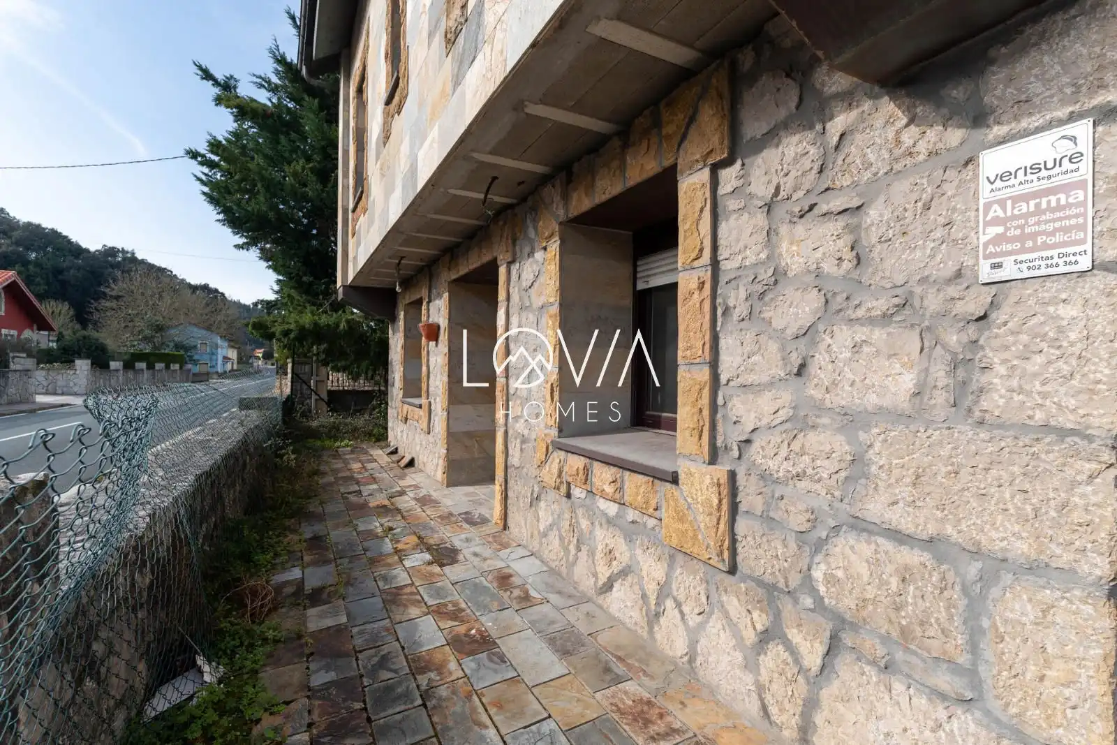 Vista exterior de Casa o chalet en venta en Camargo