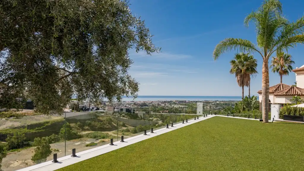 Chalet con piscina en venta en La Quinta, imagen 12