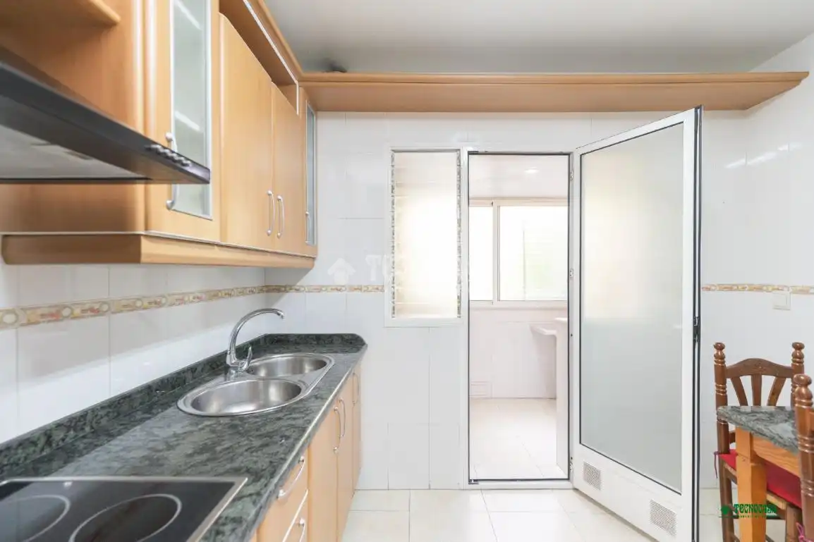 Cocina de Piso en venta en Almería con Trastero