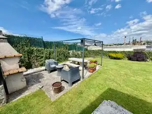 Terraza de Casa o chalet en venta en Arteixo con Calefacción, Parquet y Trastero
