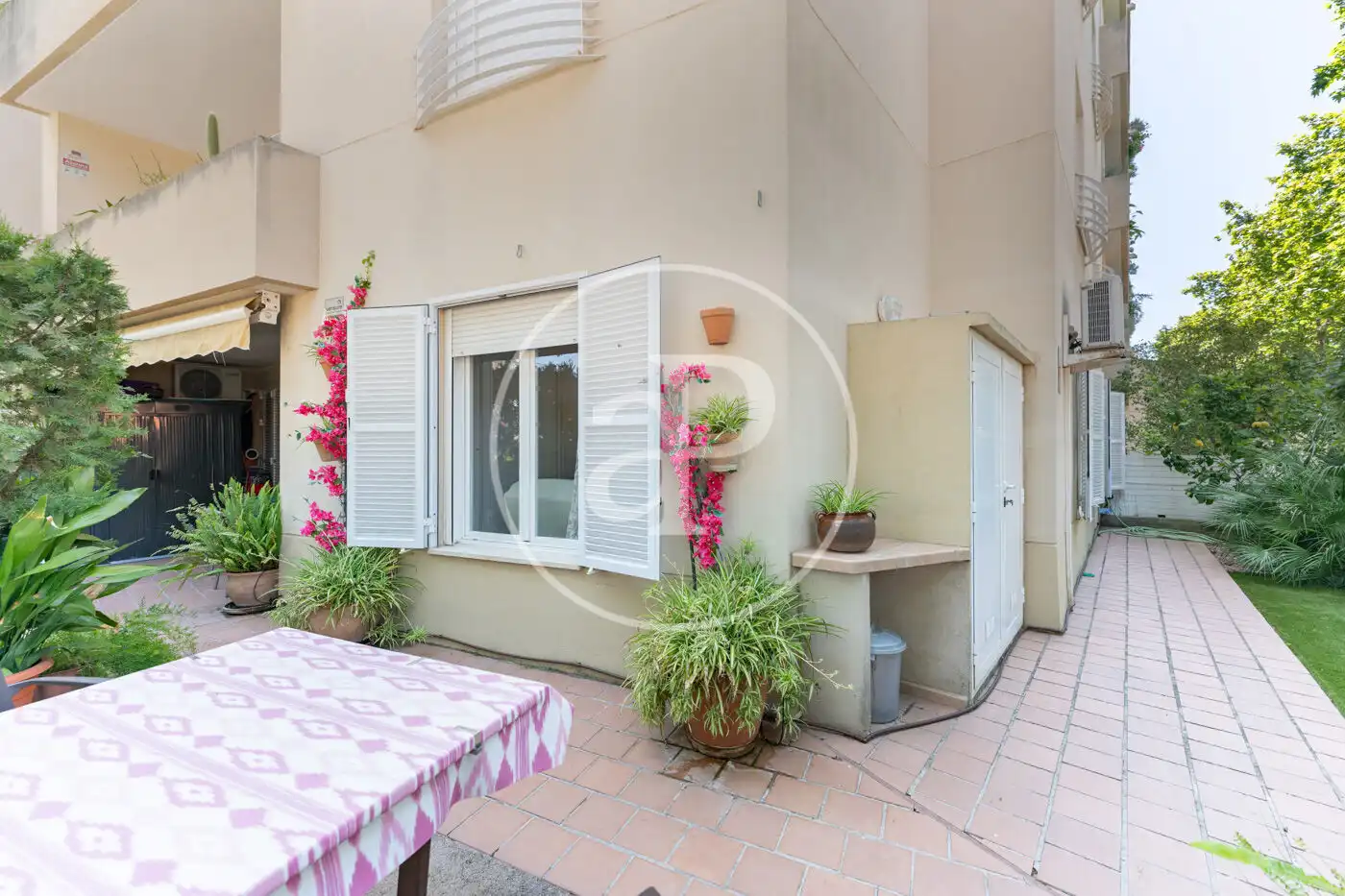Terraza de Piso en venta en  Palma de Mallorca con Aire acondicionado, Calefacción y Jardín privado