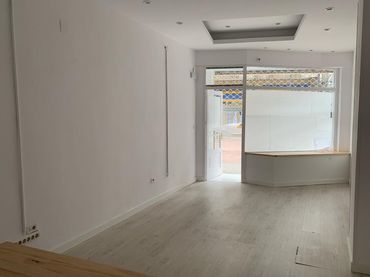Business premises for sale in Andres Larrazabal Kalea 6
