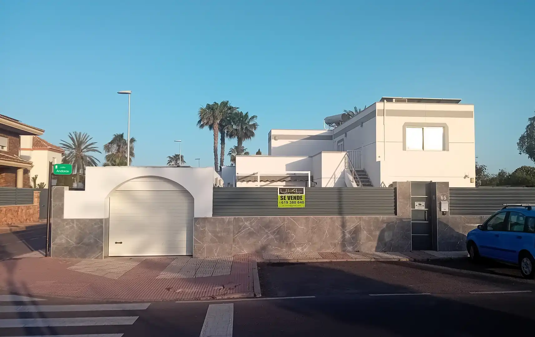 Vista exterior de Casa o chalet en venta en Roquetas de Mar con Aire acondicionado, Jardín privado y Terraza