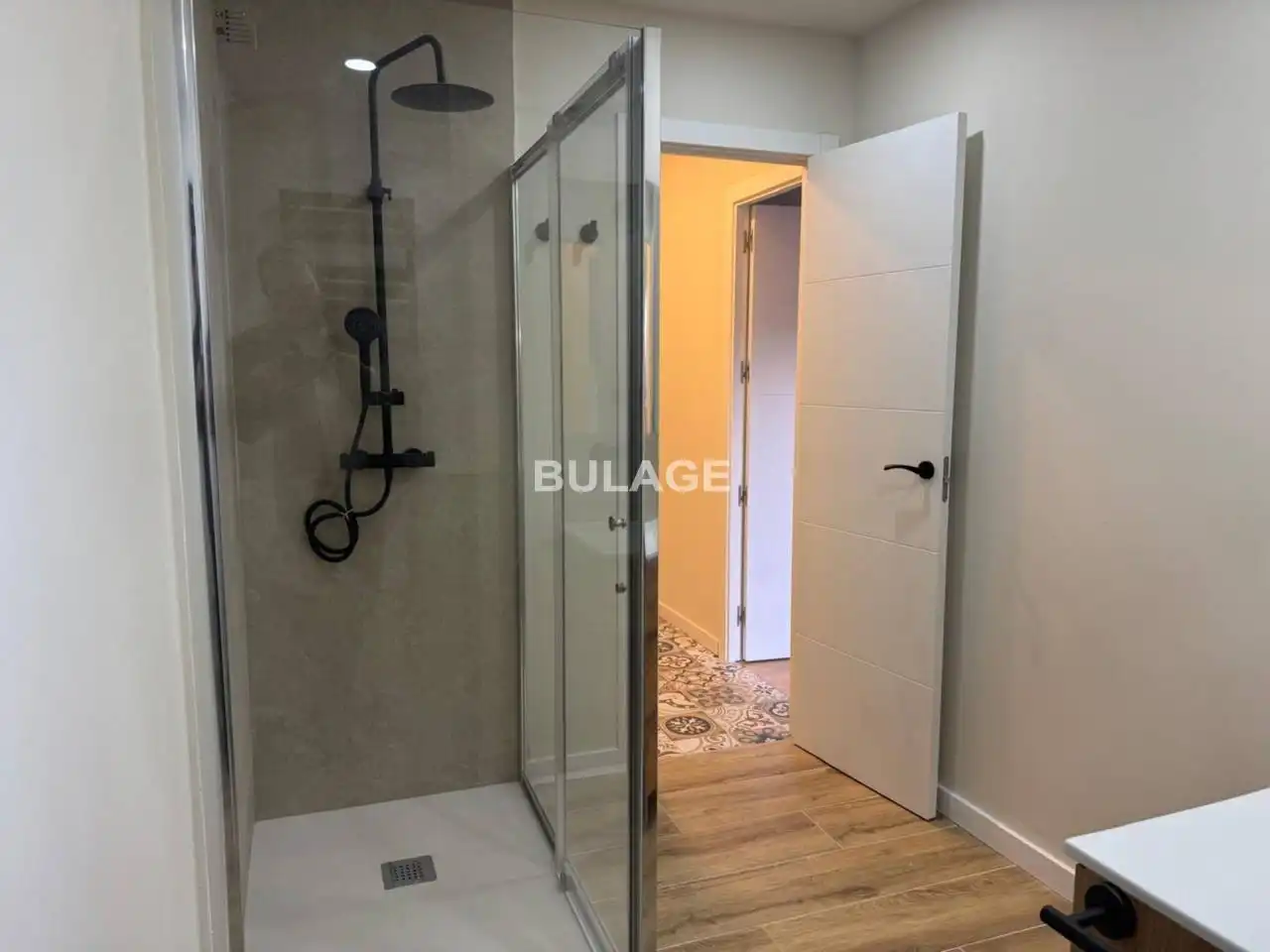 Bany de Pis en venda en Tona amb Aire condicionat, Calefacció i Parquet
