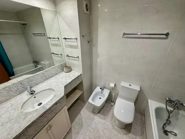 Badezimmer von Dachboden zur Miete in Sant Cugat del Vallès mit Klimaanlage, Heizung und Terrasse