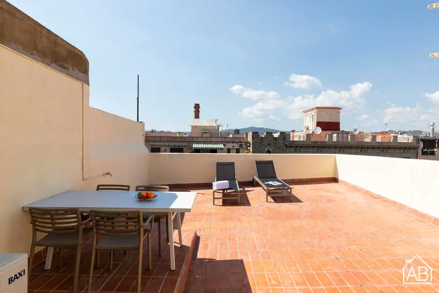 Apartament amb terrassa en venda a Carrer de Calders 2