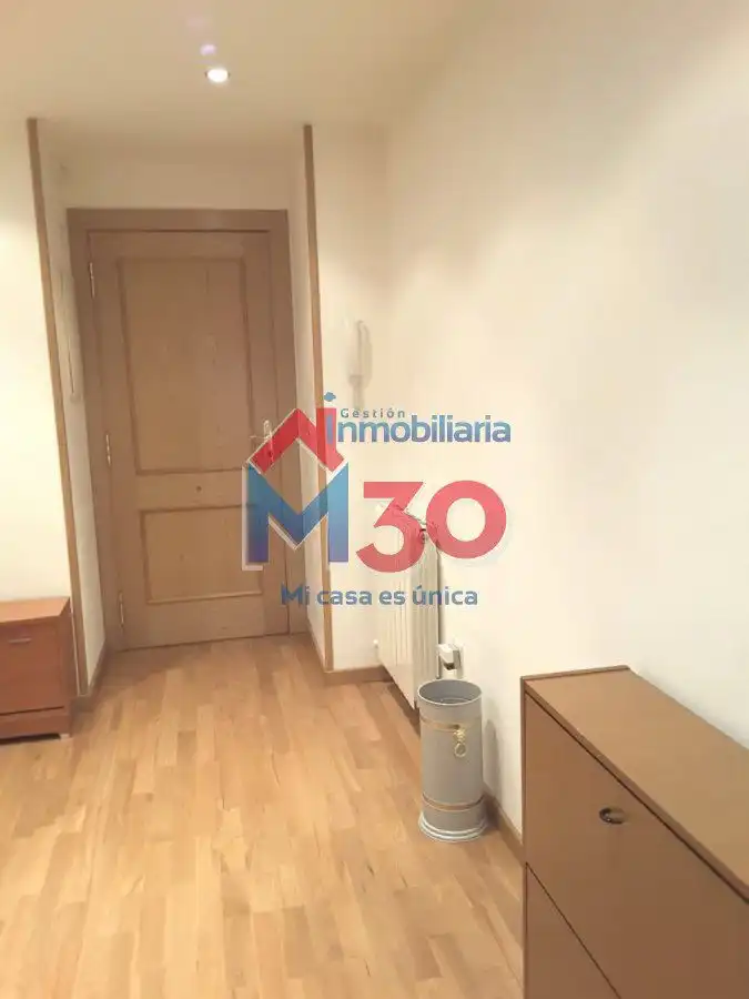Habitación de Apartamento en venta en Miranda de Ebro con Calefacción, Parquet y Terraza