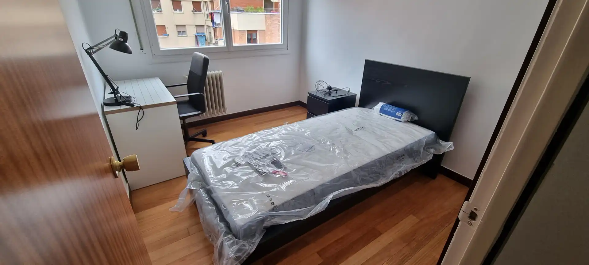 Bedroom of Flat for rent in Bilbao   with Heating, Terrace and Furnished