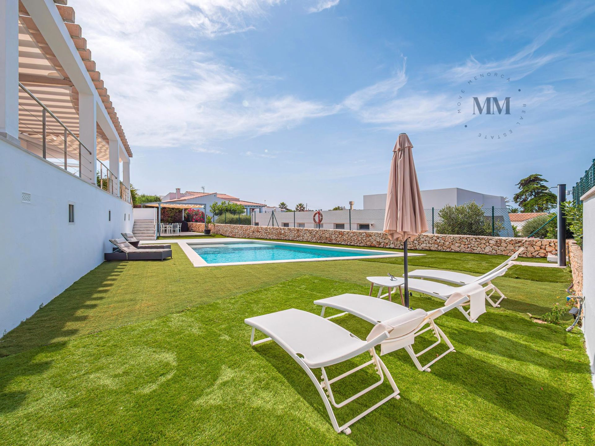 Piscina de Casa o xalet en venda en Sant Lluís amb Aire condicionat, Jardí privat i Terrassa