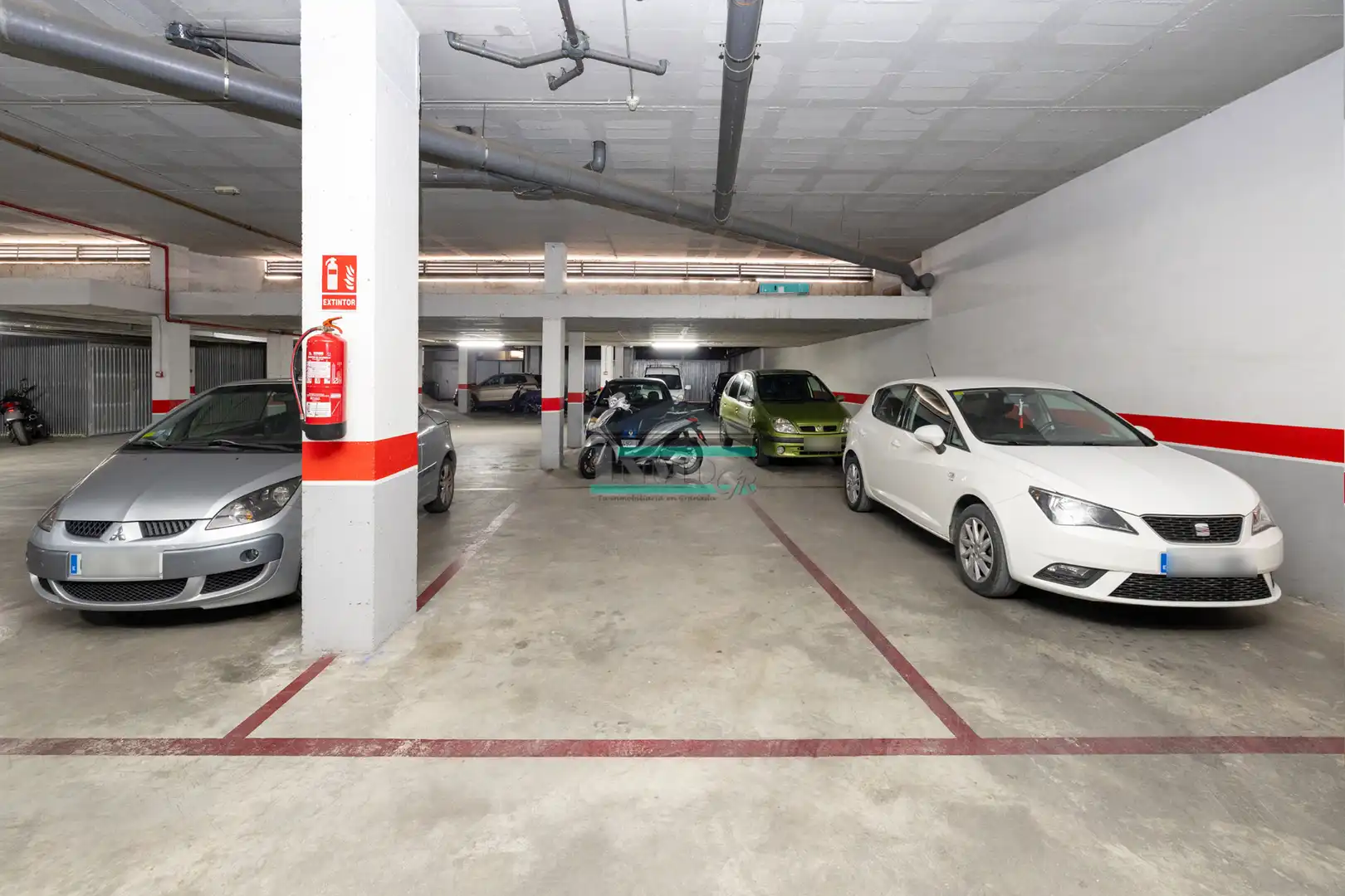 Parkplatz von Wohnung zum Verkauf in Armilla mit Heizung, Terrasse und Balkon