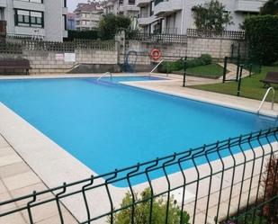 Piscina de Pis de lloguer en Noja amb Terrassa i Piscina