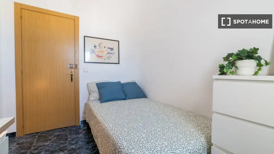 Habitación de Piso para compartir en Massamagrell con Aire acondicionado, Calefacción y Amueblado