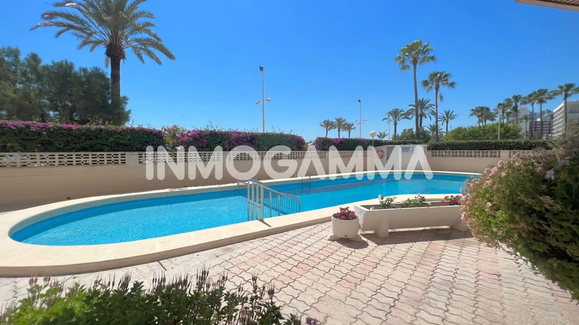 Piscina de Apartamento en venta en Cullera con Terraza y Piscina comunitaria