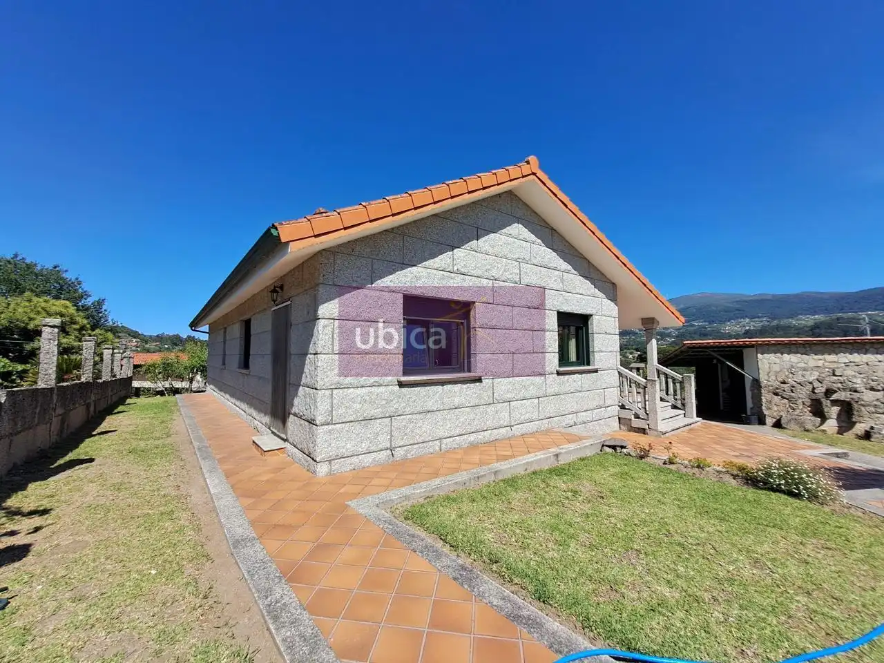 Vista exterior de Casa o chalet en venta en Arbo con Calefacción, Jardín privado y Terraza