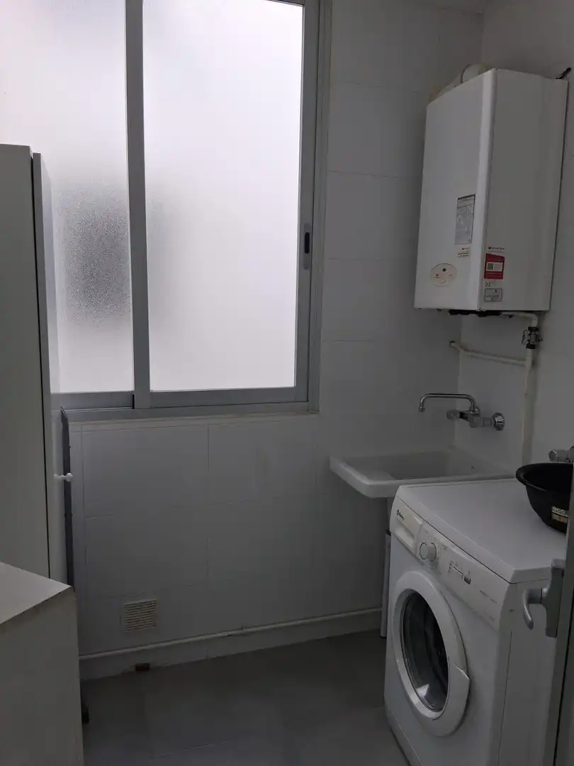 Baño de Apartamento en venta en Albacete con Calefacción, Trastero y Balcón