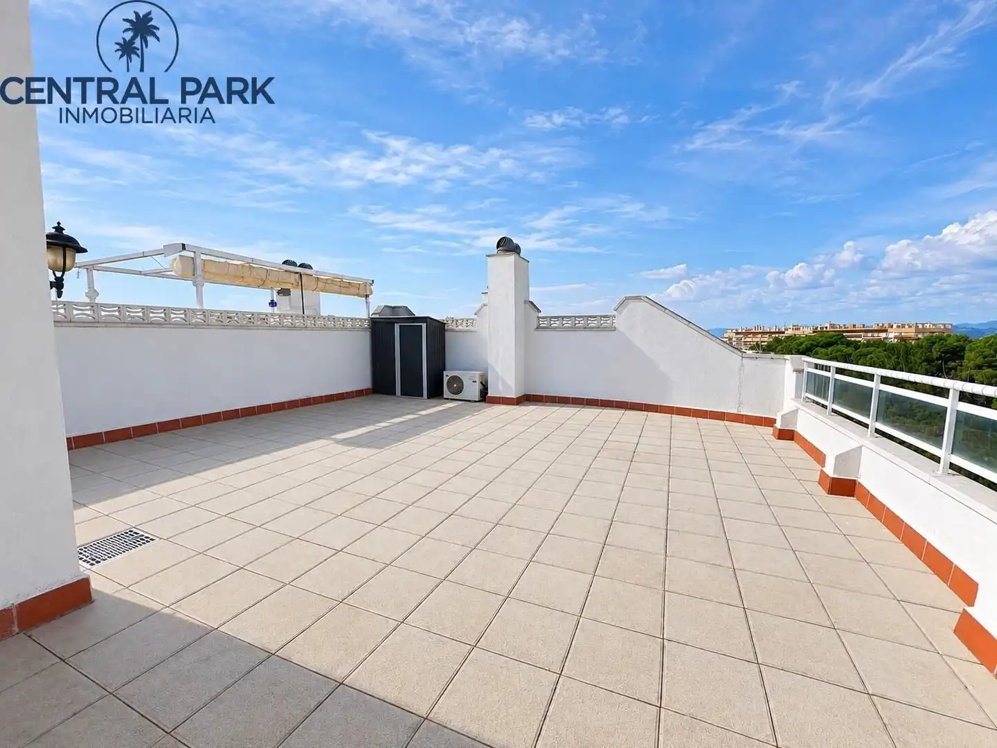 Apartamento con piscina en venta en Calle VILADOMAT, imagen 18