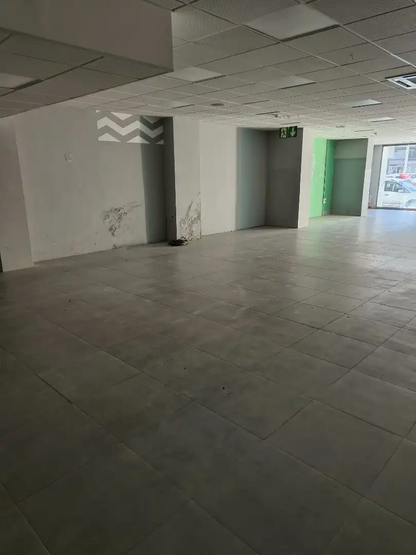 Business premises to rent in Carrer Sant Joan de Mata 3, imagen 8