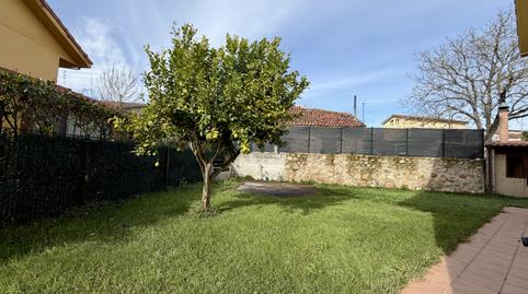 Foto 5 de Casa adosada en venda a Sobarzo - Calle Rotizas, 6, Penagos, Cantabria