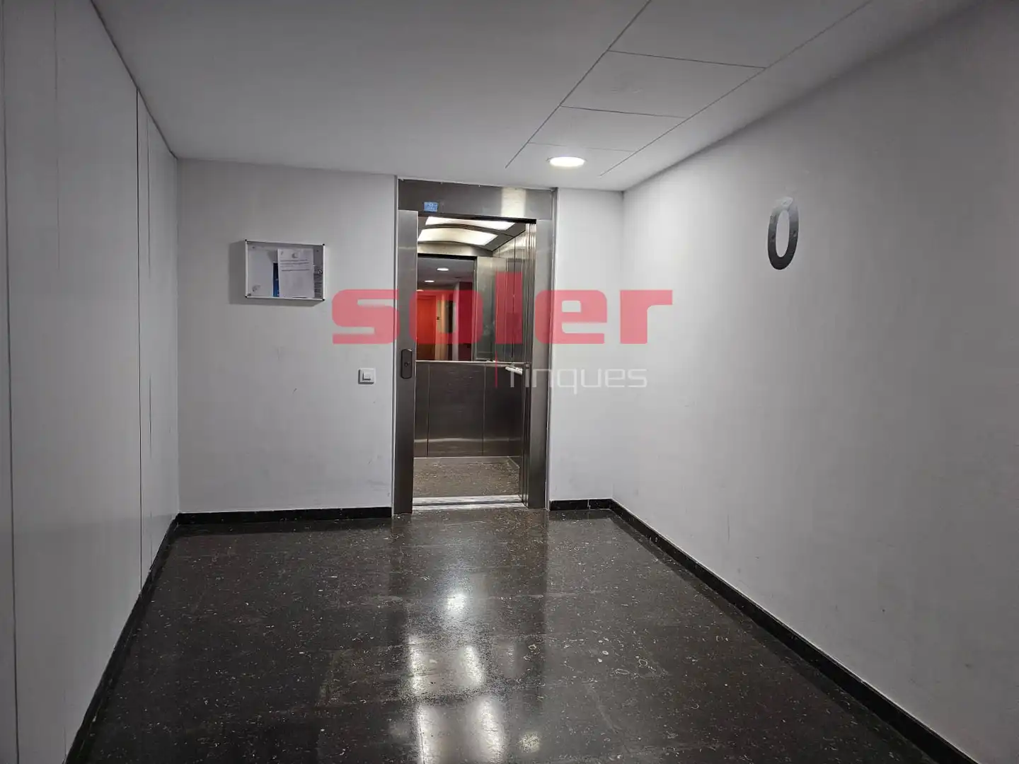 Wohnung zum Verkauf in Centre