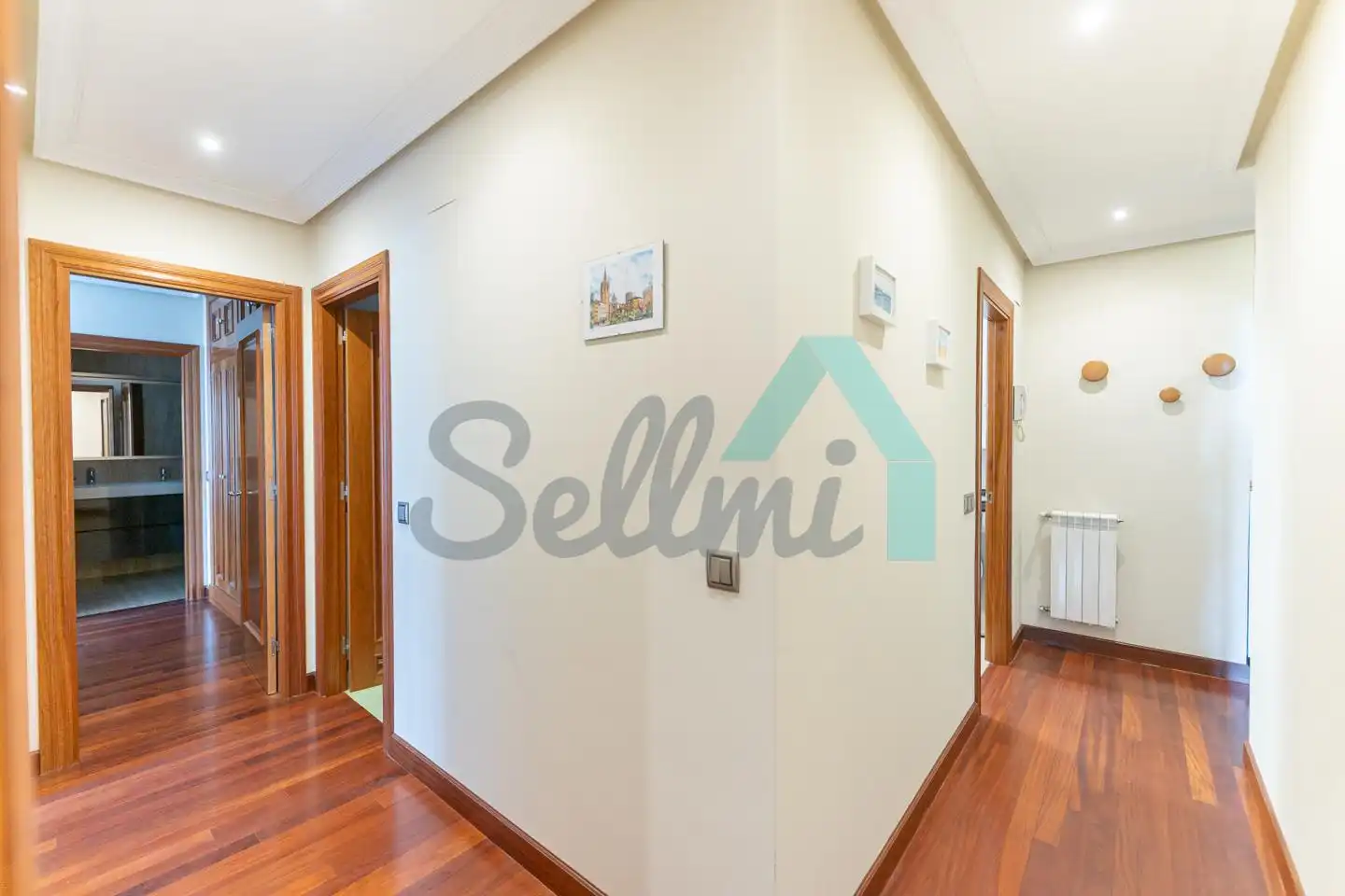 Flat for rent in Oviedo   with Heating, Parquet flooring and Furnished