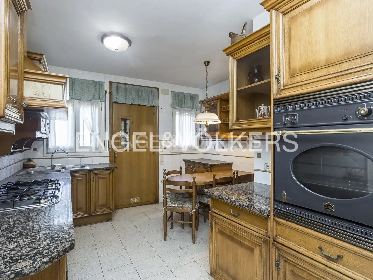 Cocina de Casa o chalet en venta en La Pobla de Claramunt con Calefacción, Jardín privado y Terraza