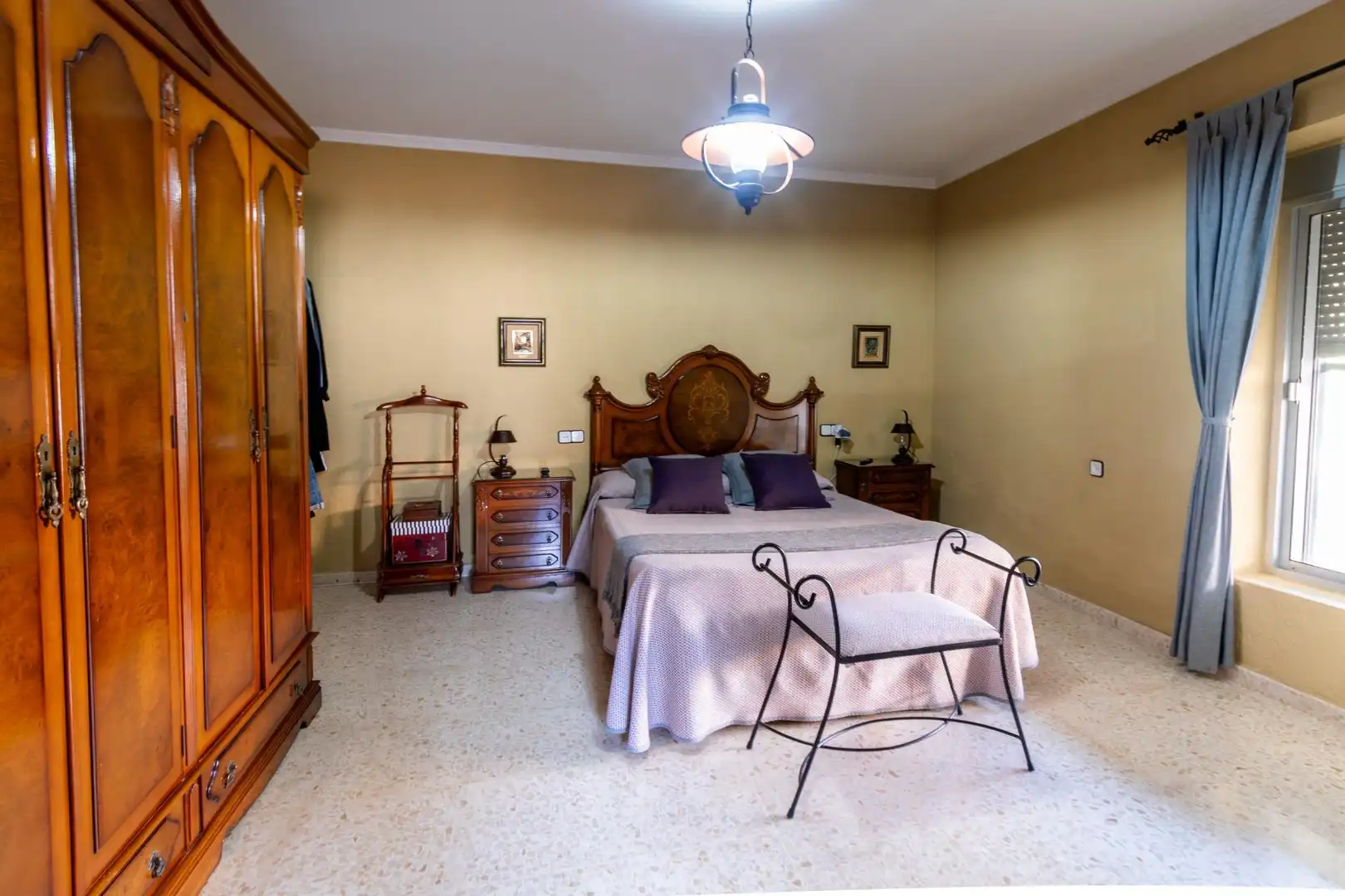 Dormitori de Casa o xalet en venda en El Retiro - Parque Atlántico - Ronda este