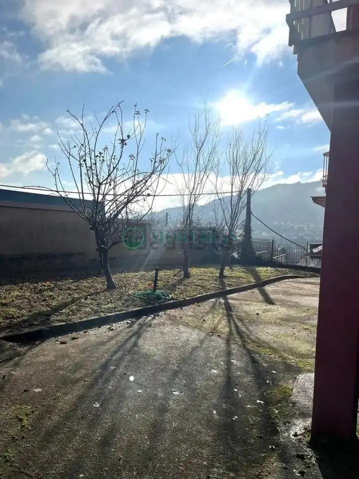 Casa o chalet en venta en Ourense Capital  con Calefacción y Jardín privado