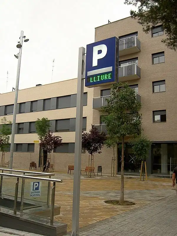 Parkplatz zur Miete in Passeig Cristòfol Colom, imagen 2